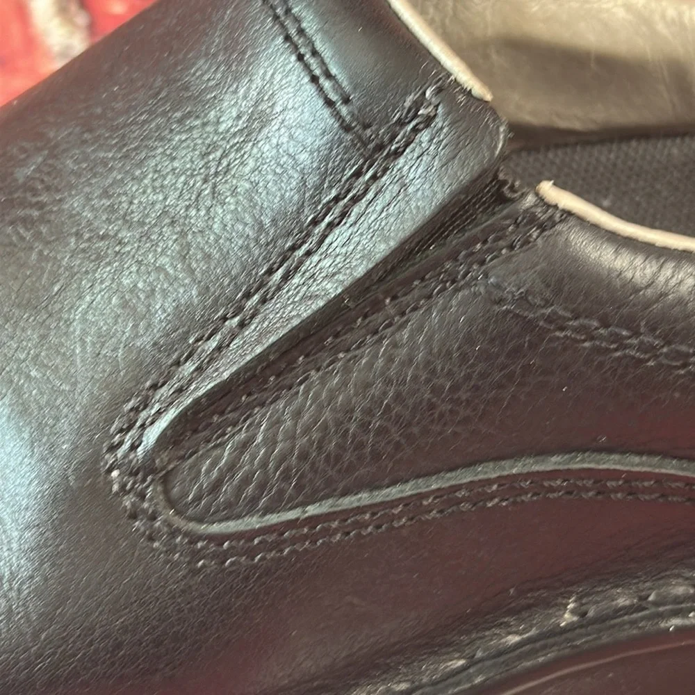 Red Head Men's Black Leather Slip-On Shoes Size 8M